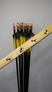 bow_ painting_bee